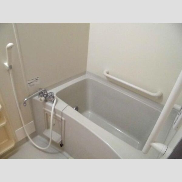 メゾン・リヴィエール 浴室