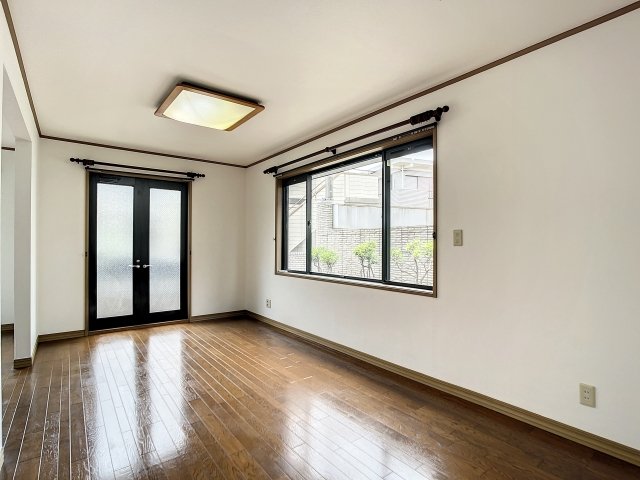 アネスタＫ リビング