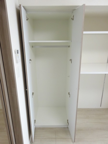 ハーモニーレジデンスコンフォートグランド204号室 収納