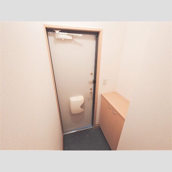 ラ・グラシューズ 玄関