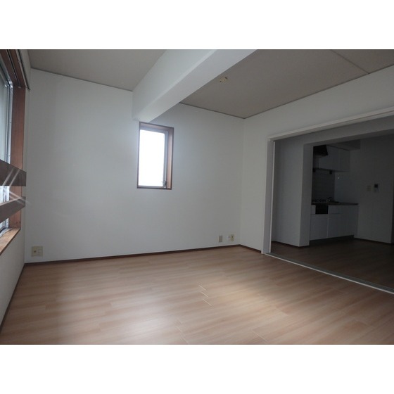 ガーデンヒルズ リビング