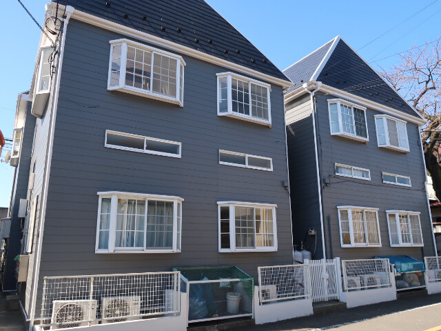 ハイムリバーA棟B棟2階 外観