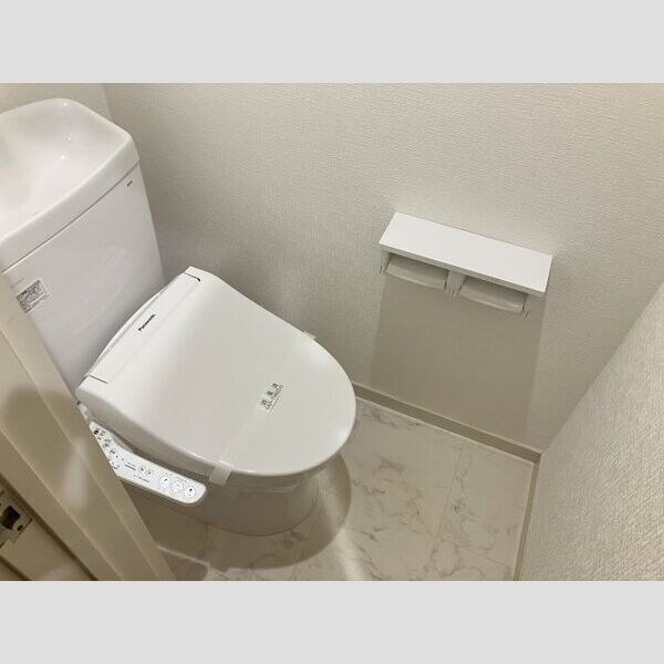 アロンデール1号室 トイレ