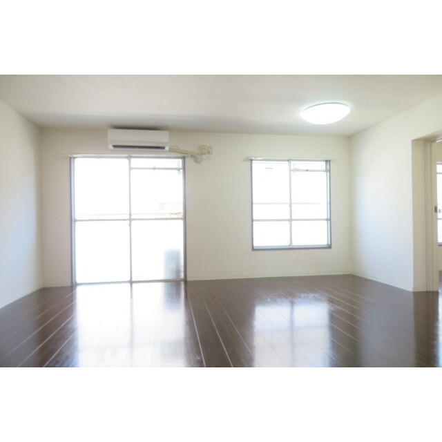 第二ソイビーンハウス2階 内観