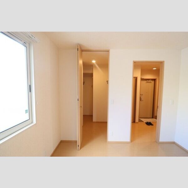 ウィステリア ウォークインクローゼット