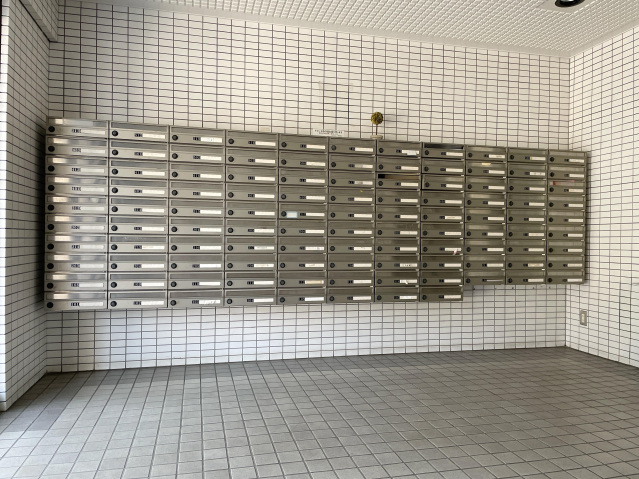 スカイコート綱島第2511号室 メールボックス