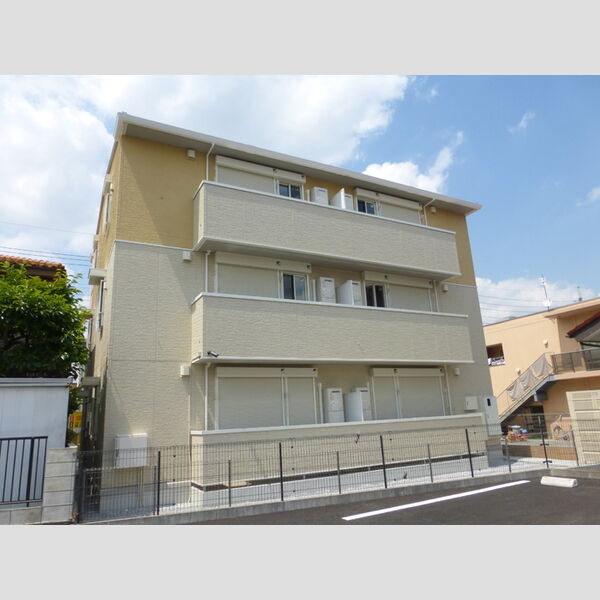 シュピナート102号室 外観