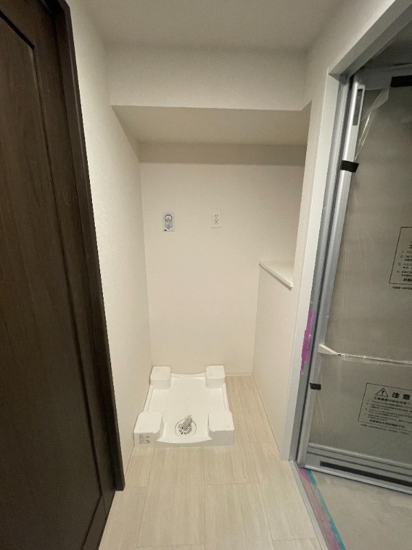 オークレジデンス亀沢 2階モデルルーム