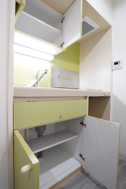 横浜平沼ダイカンプラザ三号館4階 キッチン