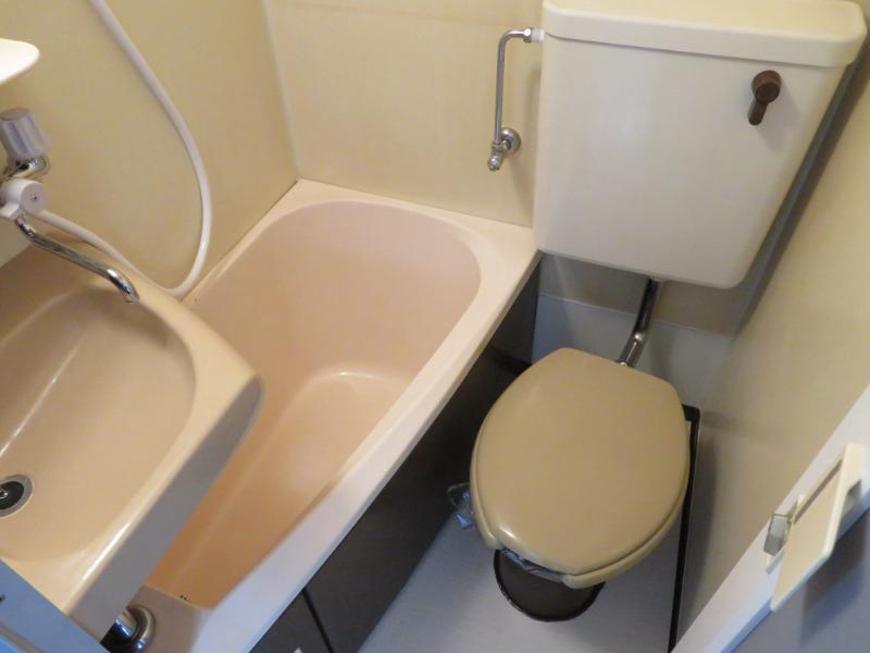 ストークハウス三軒茶屋2階 お風呂