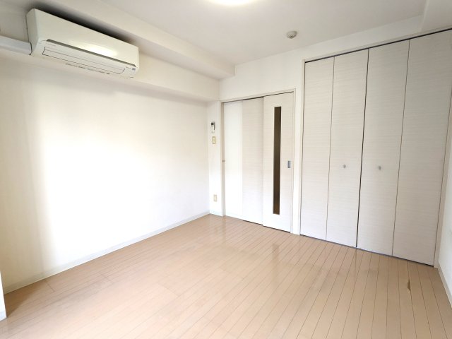 ガーデン萩中303号室 リビング