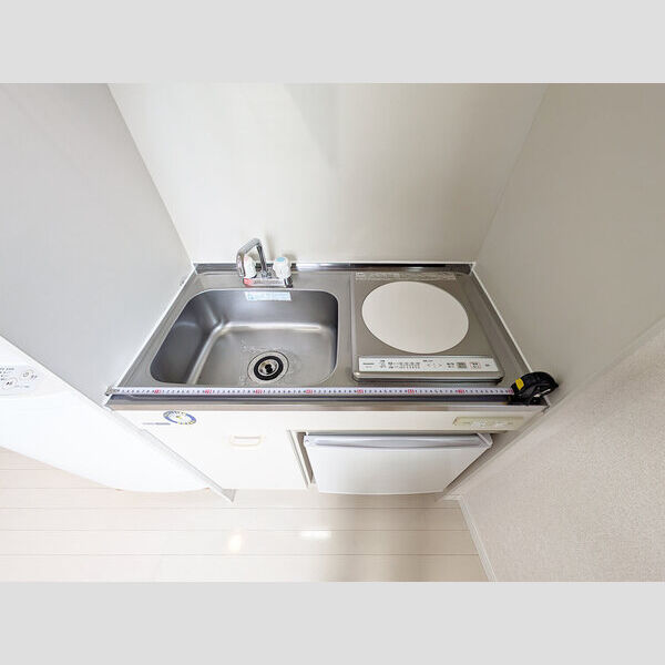 ユナイト金沢八景ハイゼンベルグ201号室 写真は203号室です。