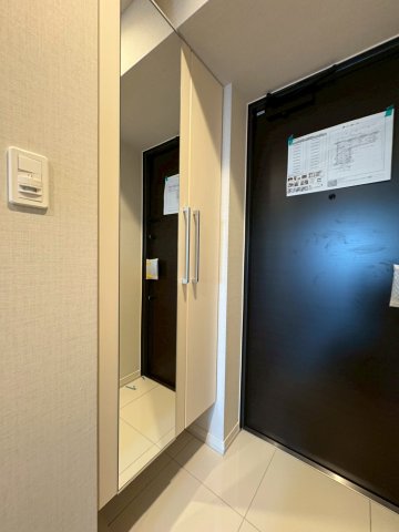 DIPS西新井202号室 玄関
