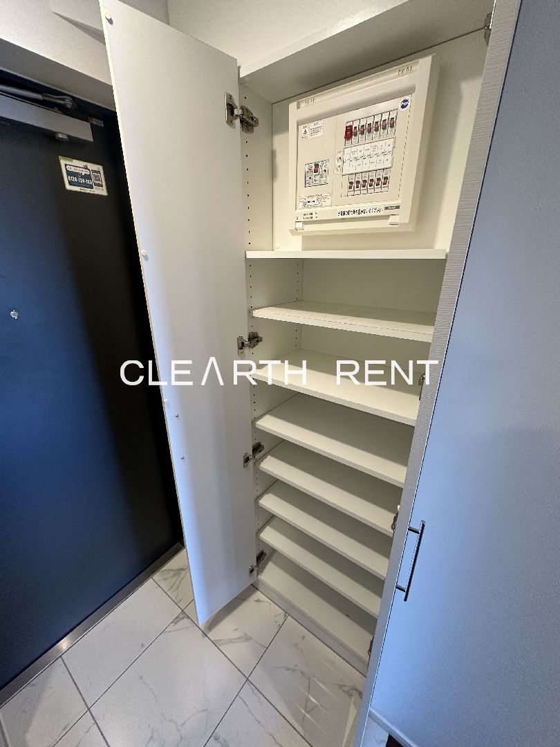 プラシア蒲田 ＴＨＥ ＧＲＡＮＤ ＲＥＳＩＤＥＮＣＥ5階 玄関