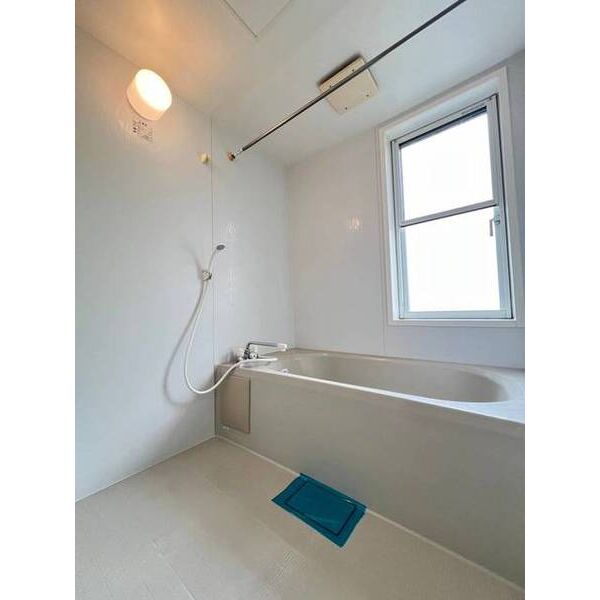 アルカンシェル薬園台0204号室 お風呂