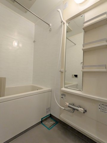 ガーデン板橋氷川町406号室 お風呂