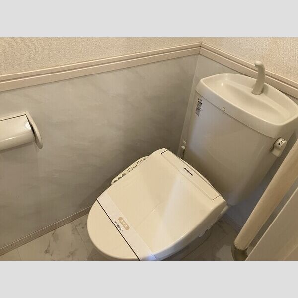 ソレアード301号室 温水洗浄暖房便座