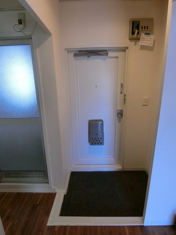 中山マンションＢ棟B301号室 玄関