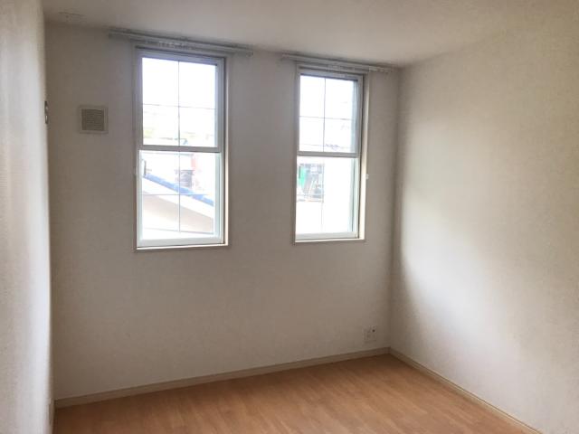 グリーンハイツ 室内