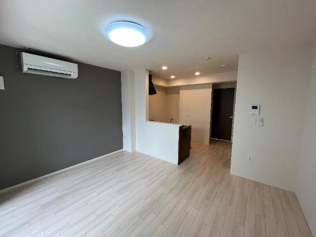 ジュアン101号室 リビング（イメージ）