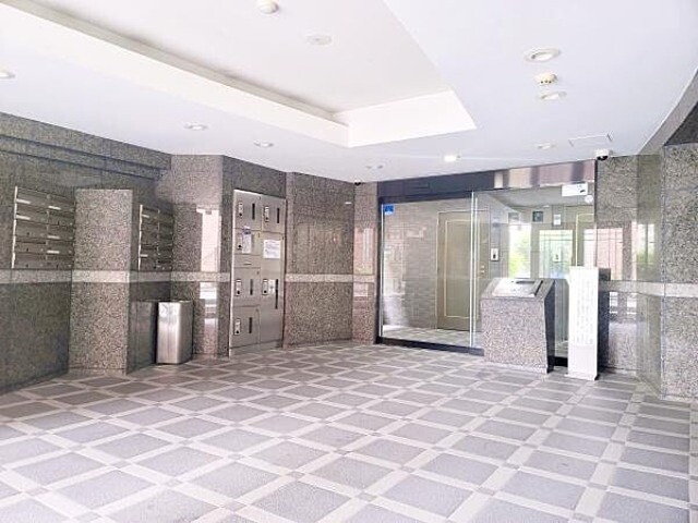 ルーブル渋谷松濤4階 エントランス