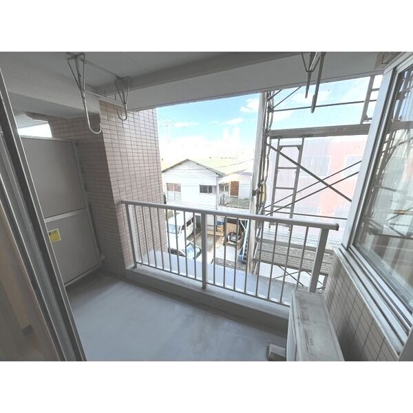 ヴェルアージュ湘南台弐番館 バルコニー
