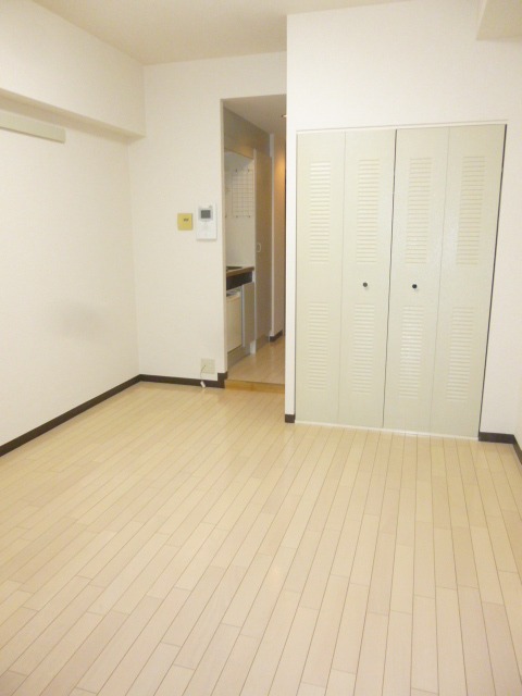 ライオンズマンション横浜大通公園第３ 内観