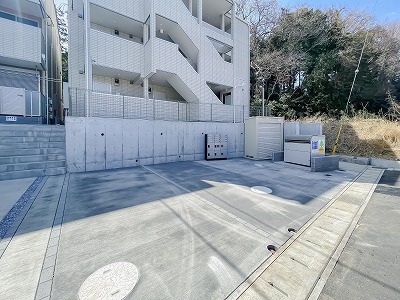 クロレ南流山Ⅲ 駐車場