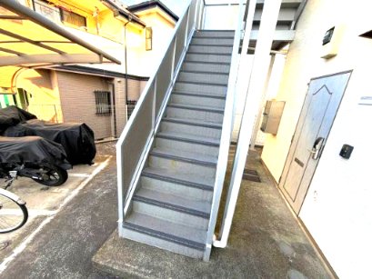 リーヴェルポート横浜PARK103号室 ロビー