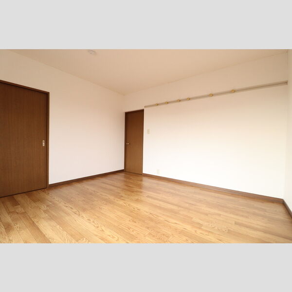 エステートM101号室 同建物別部屋の参考画像