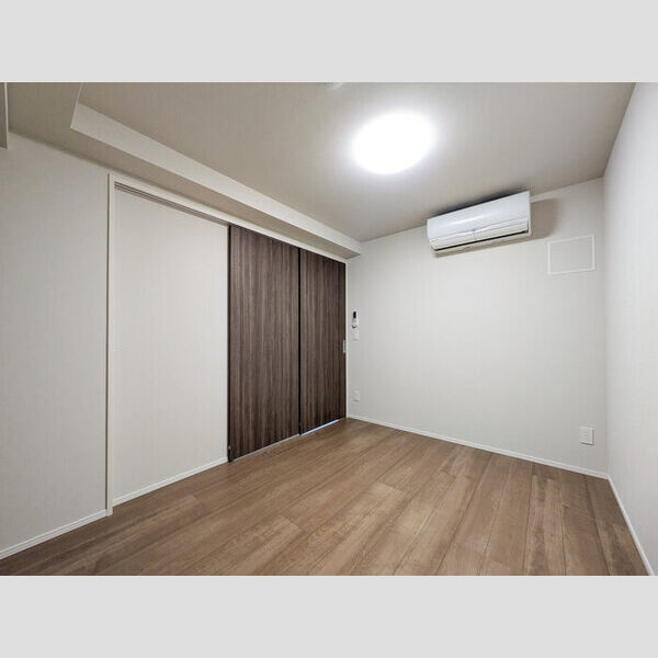 サンジョイアゼロ612号室 洋室5.2帖