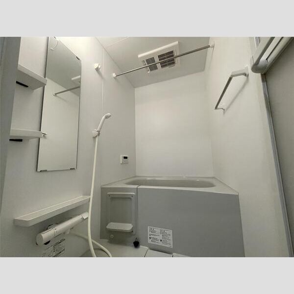 リーブルファイン大袋駅前302号室 お風呂