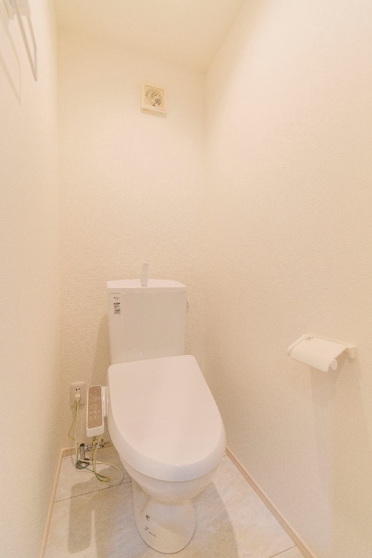 カインドネス所沢美原3階 トイレ