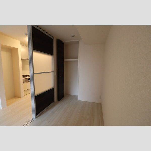 クレセント東住吉101号室 洋室