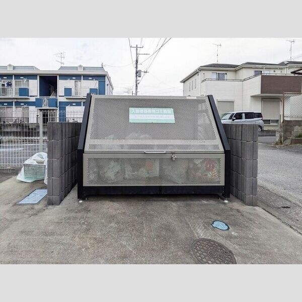 セジュールホンダ B ゴミ置き場