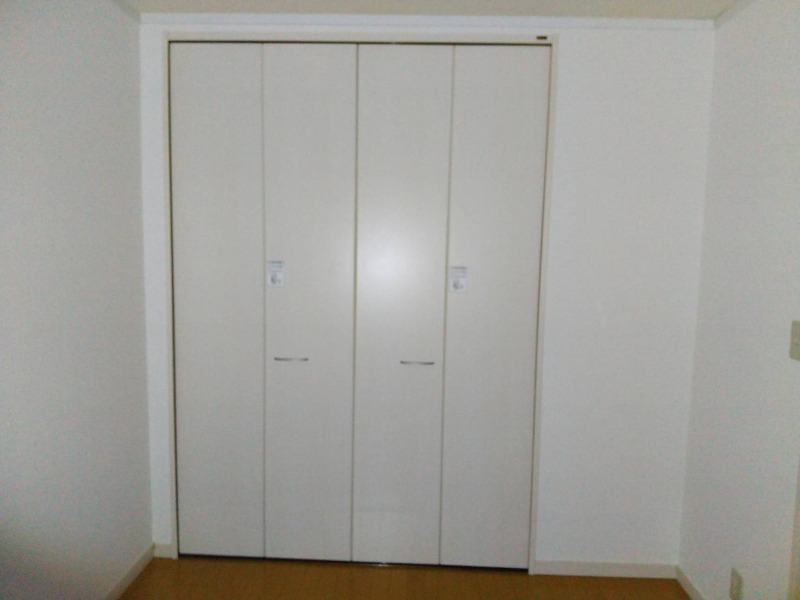 グランジュール千歳1階 収納