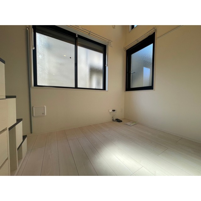 ソラーレ西大泉 内観