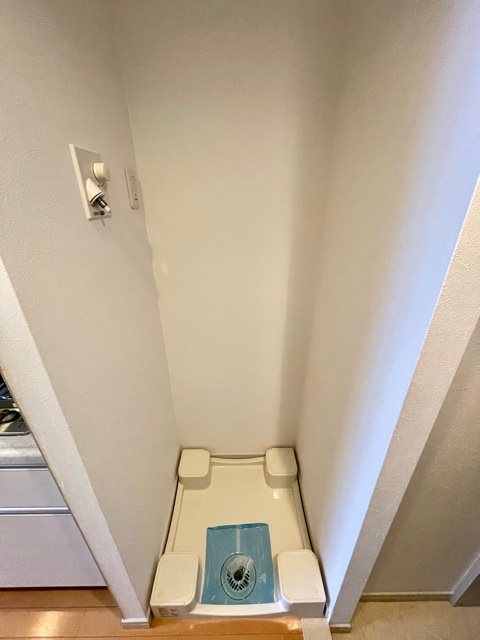 レジディア新宿イーストⅢ5階 同建物別部屋の参考画像