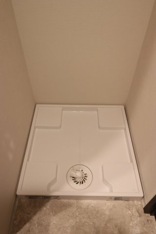 ジェノヴィア鵜の木0202号室 洗濯機置き場