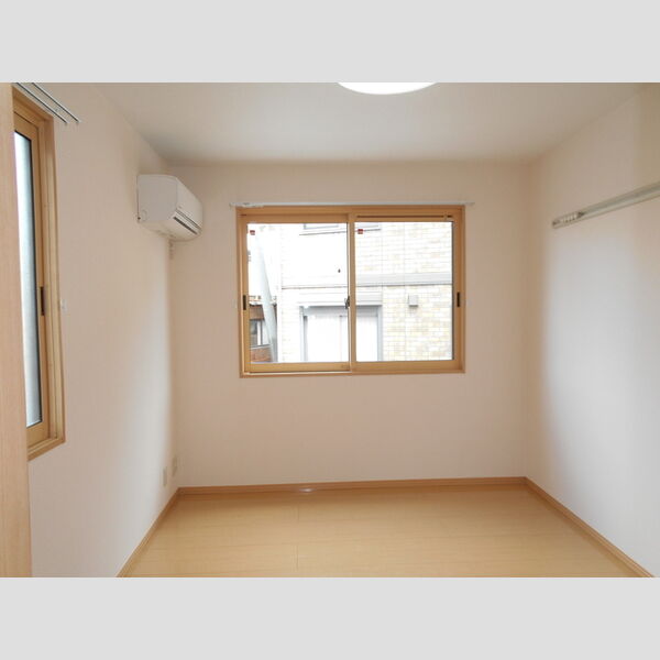 オーククレスト　Ⅰ/Ⅱ/Ⅲ/Ⅳ/Ⅴ/ⅥⅣ102号室 洋室