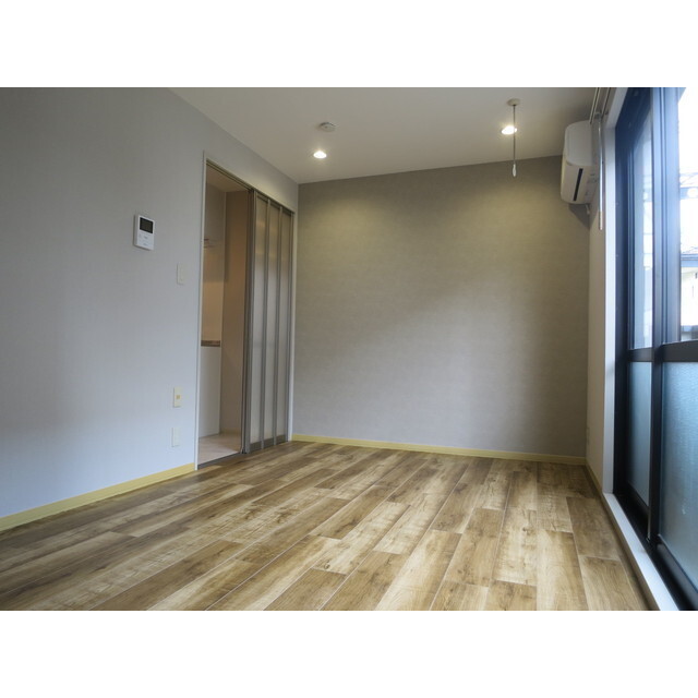 イーグルヒロ1階 内観