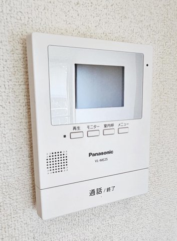 ビュー大倉山102号室 モニタ付きで安心のインターホン