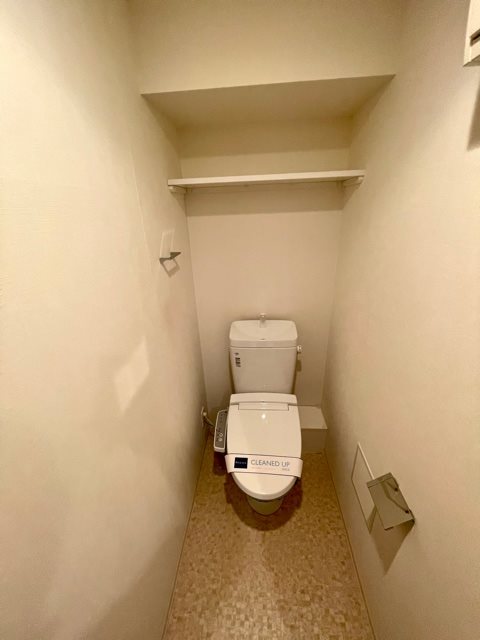 レジディア新御徒町Ⅱ9階 トイレ