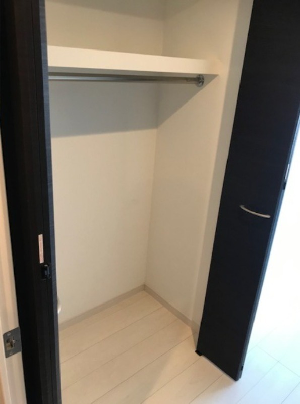 プレスト武蔵小杉6階 収納