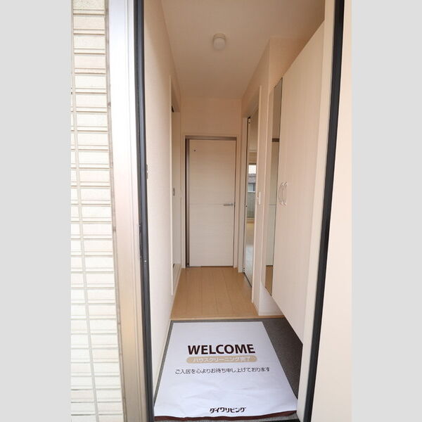 グランデファーレ仲町台 玄関