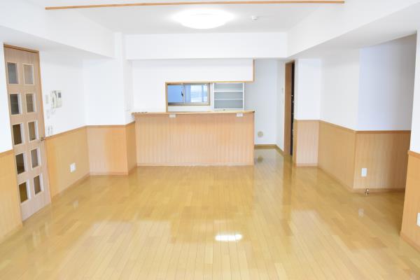 ティアラ恵比寿 リビング