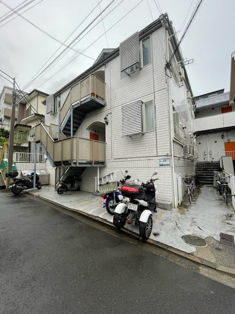 カルタス２１日吉1階 外観