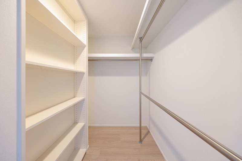 ドゥーエ西馬込Ⅱ9階 収納