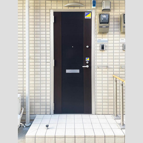 アルファⅢ102号室 玄関ドア