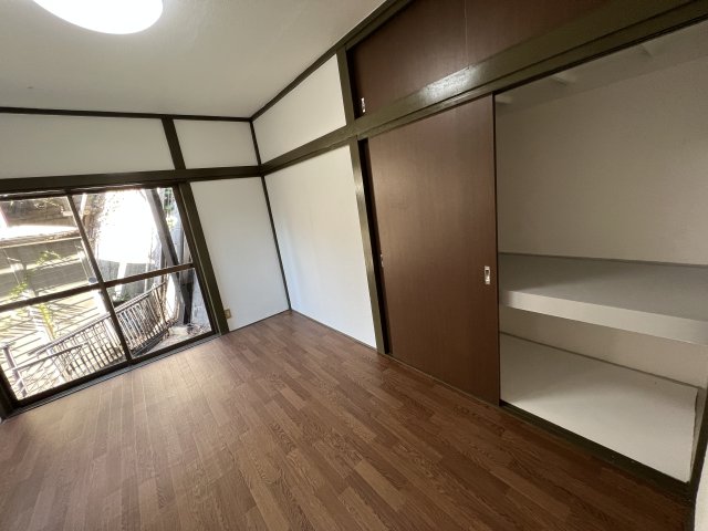 コーポサンライフ弘明寺AB棟B101号室 収納